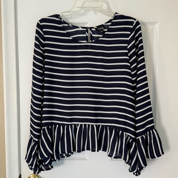 A.n.a Striped Ruffle Top - Picture 7 of 7